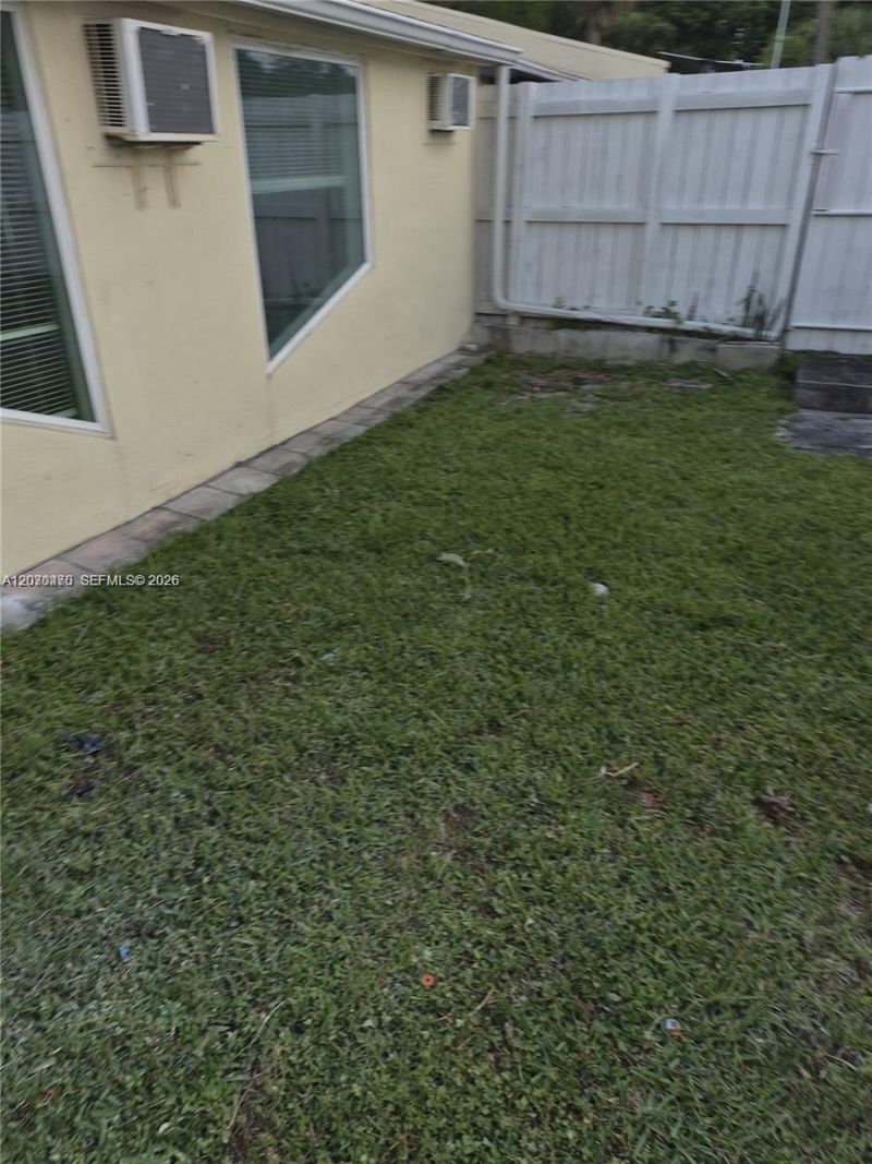 3035 NW 68th St, Unit 12D, Fort Lauderdale, FL 33309 Photo