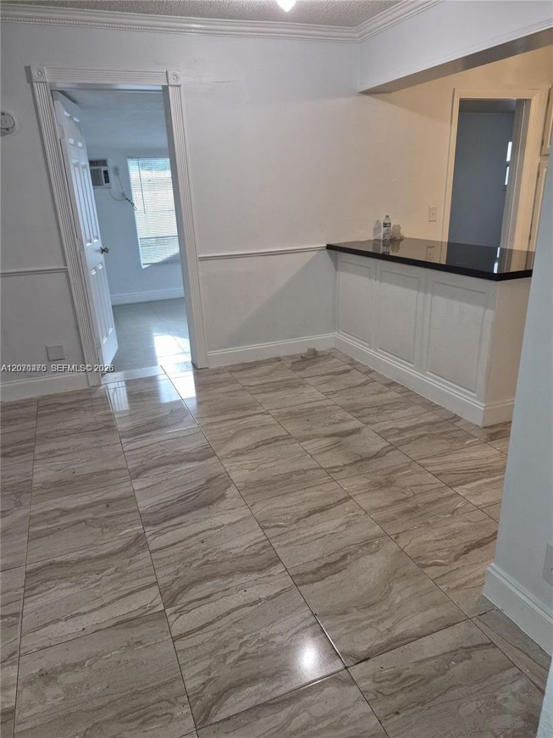 3035 NW 68th St, Unit 12D, Fort Lauderdale, FL 33309 Photo