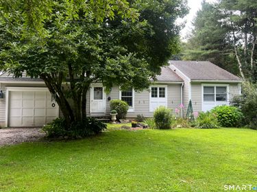 122 River, Washington, CT 06794