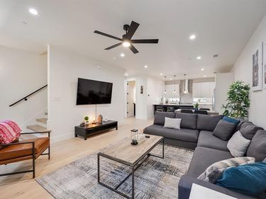 1141 N Madison Avenue, Unit 105, Dallas, TX 75208