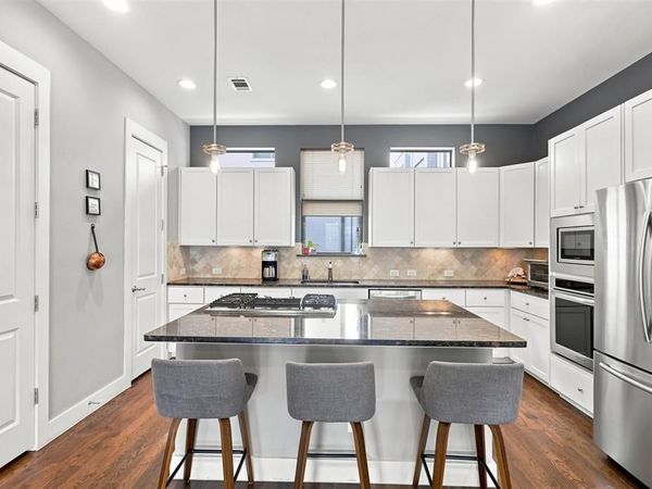 1114 S Adams Street, Fort Worth, TX 76104