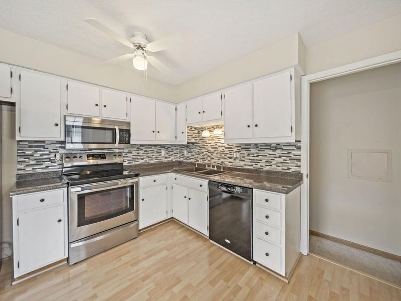 5303 Bittersweet Court, Columbus, OH 43230 Photo 14