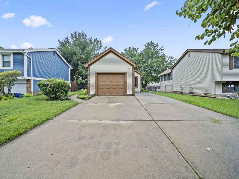 5303 Bittersweet Court, Columbus, OH 43230 Photo 4