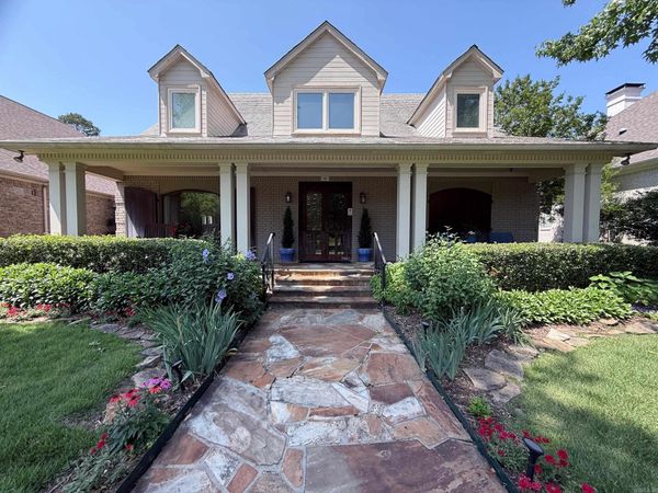 66 Avignon Court, Little Rock, AR 72223