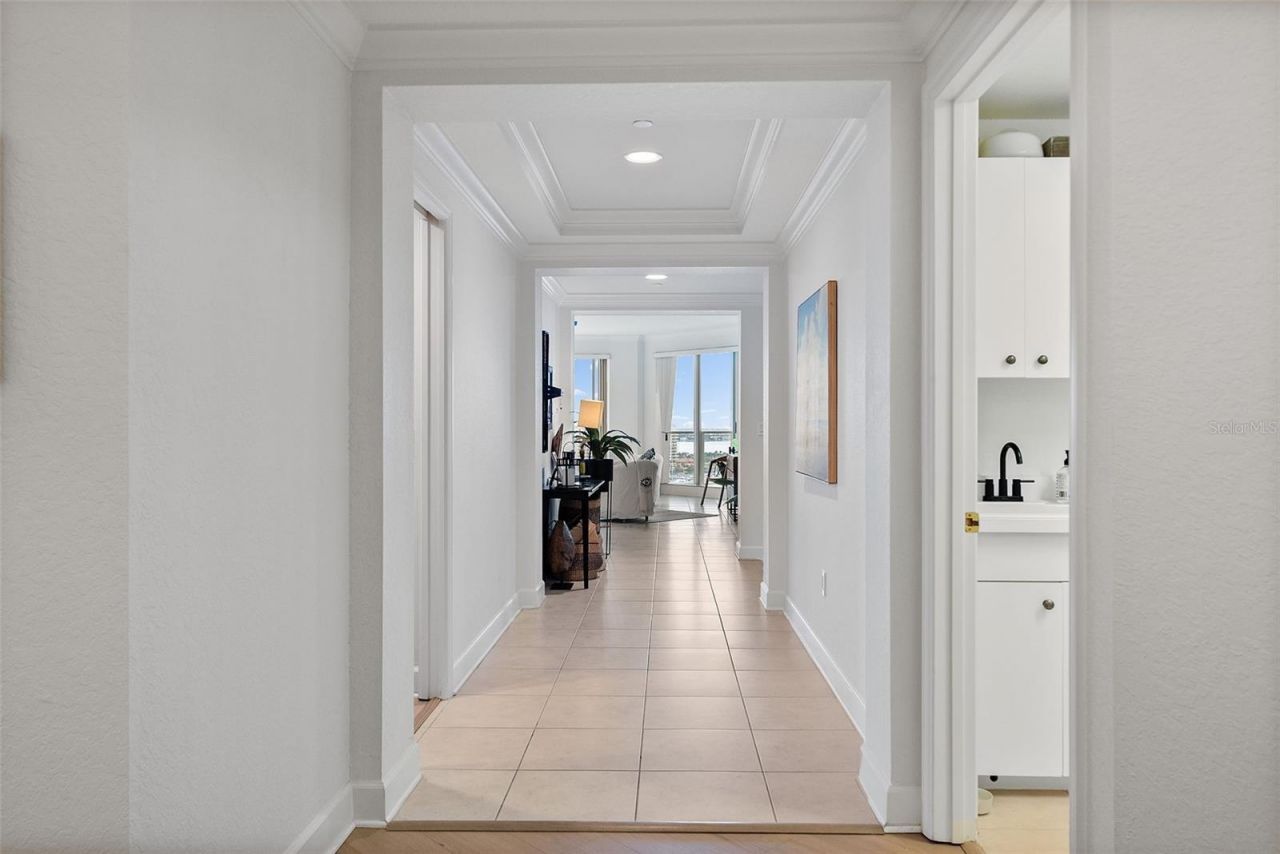 100 Beach Drive Ne, Unit 1501, Saint Petersburg, FL 33701 Photo