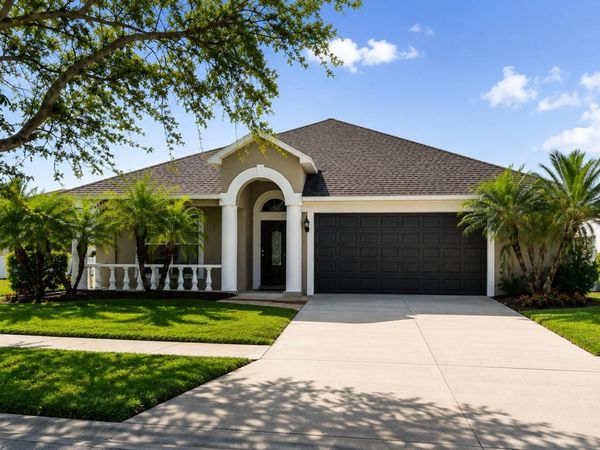 4211 HARTFORD LAKE DRIVE , TAMPA, FL 33619