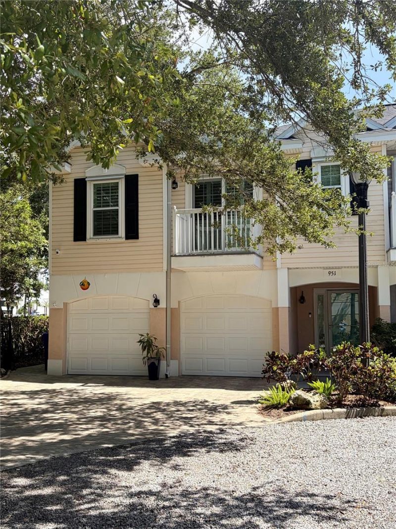 951 Wellington Court , Dunedin, FL 34698 Main Photo