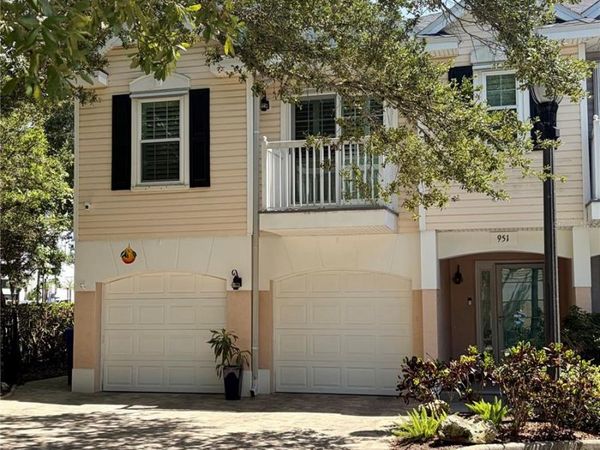 951 WELLINGTON COURT , DUNEDIN, FL 34698