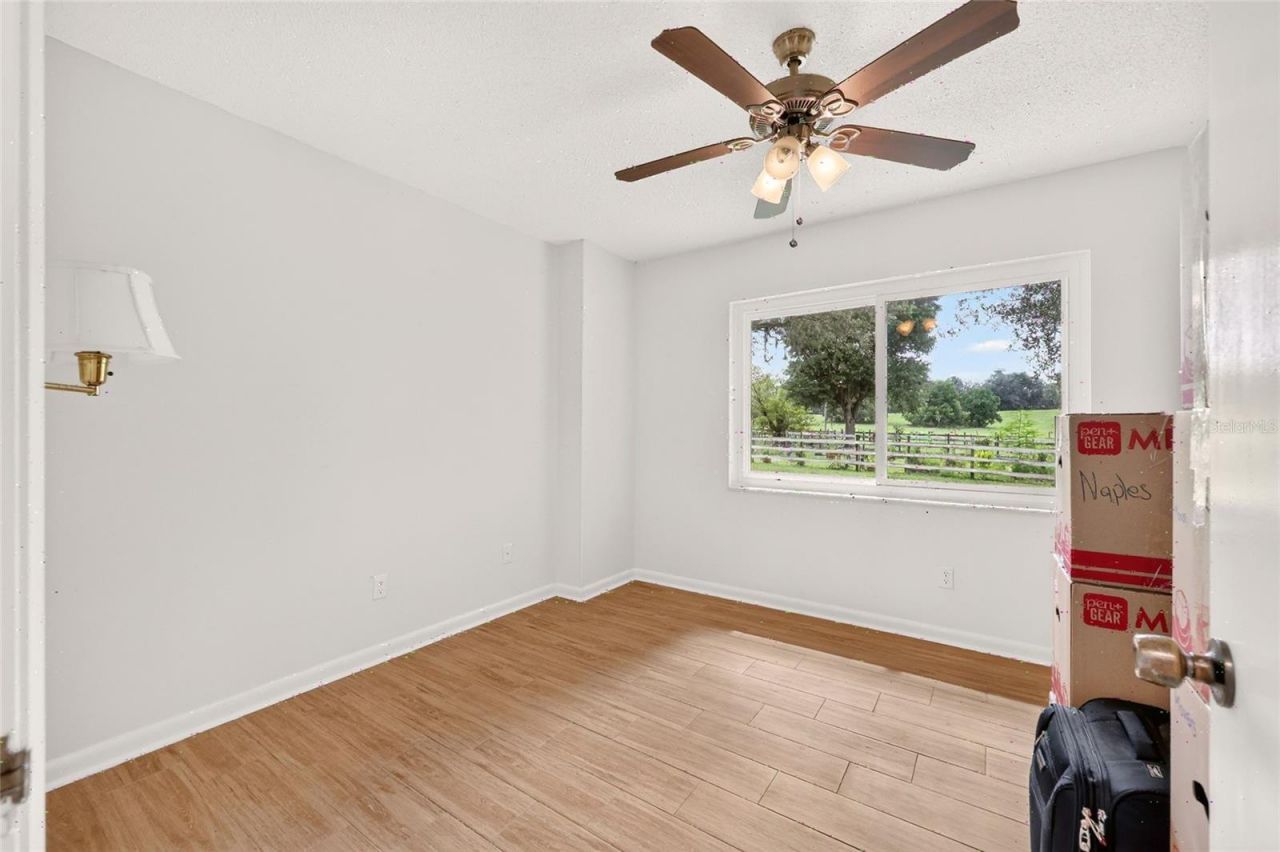 11281 N Circle M Avenue , Dunnellon, FL 34433 Photo