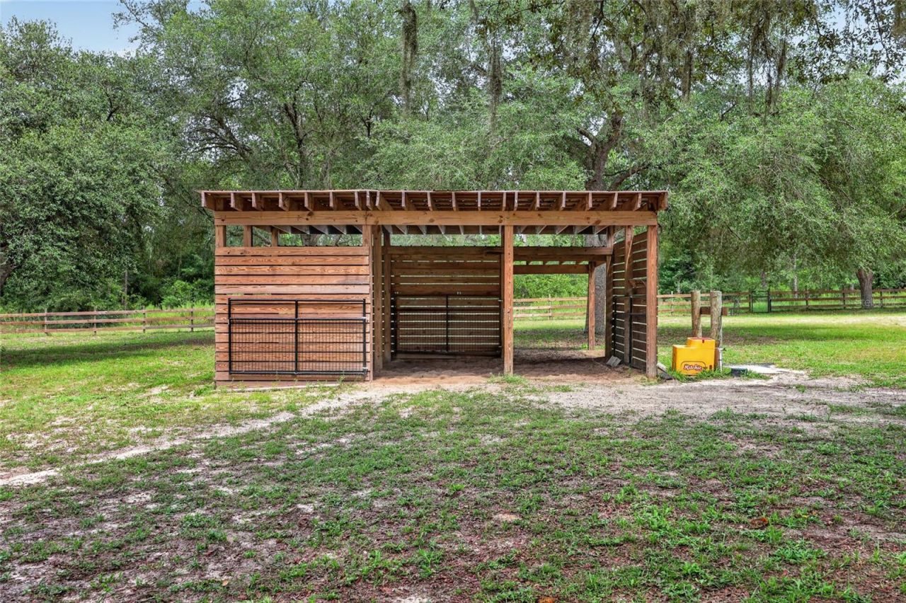 11281 N Circle M Avenue , Dunnellon, FL 34433 Photo