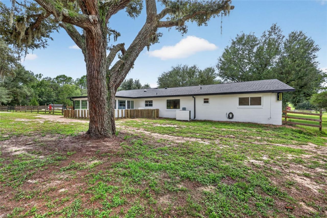 11281 N Circle M Avenue , Dunnellon, FL 34433 Photo