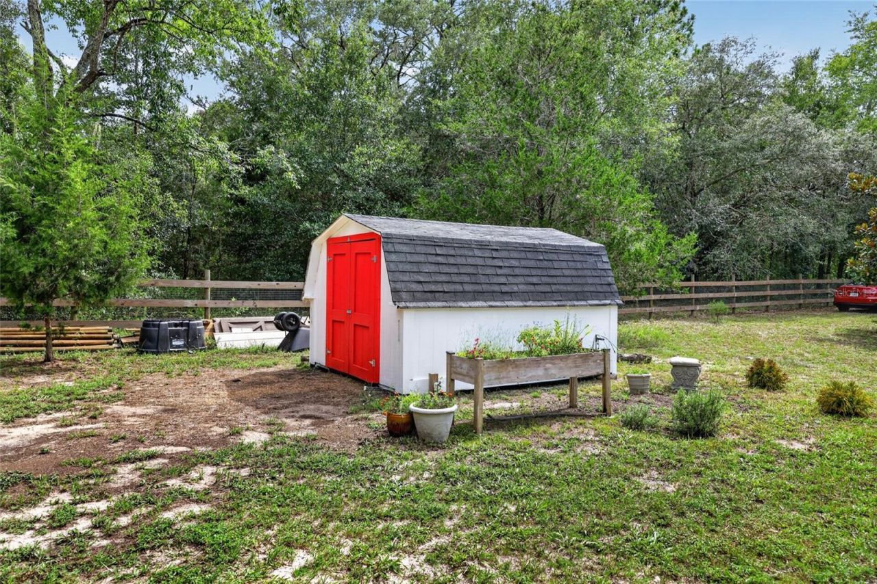 11281 N Circle M Avenue , Dunnellon, FL 34433 Photo