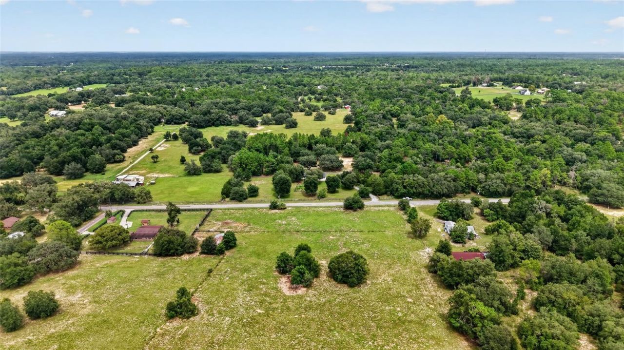11281 N Circle M Avenue , Dunnellon, FL 34433 Photo