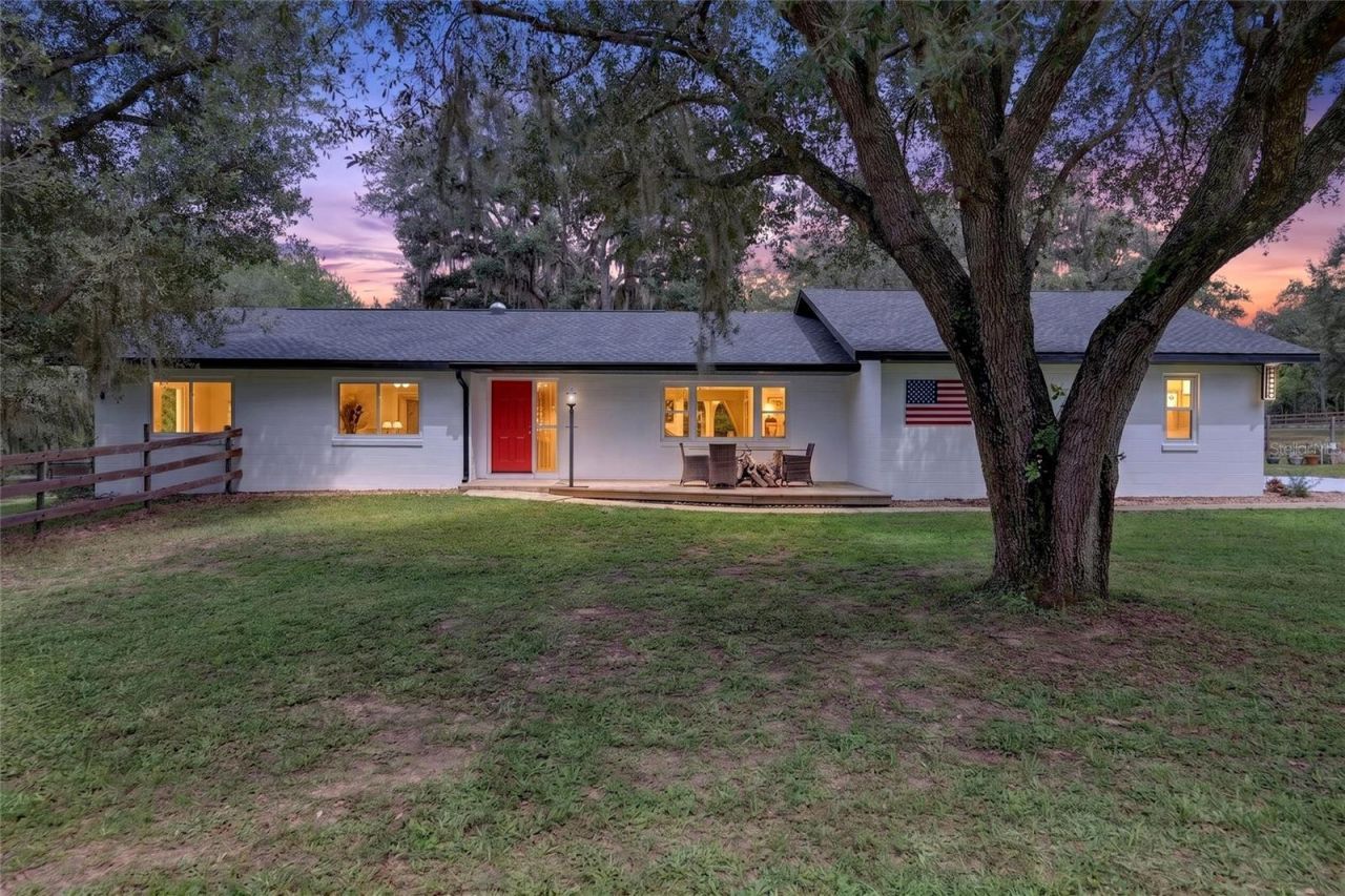 11281 N Circle M Avenue , Dunnellon, FL 34433 Photo