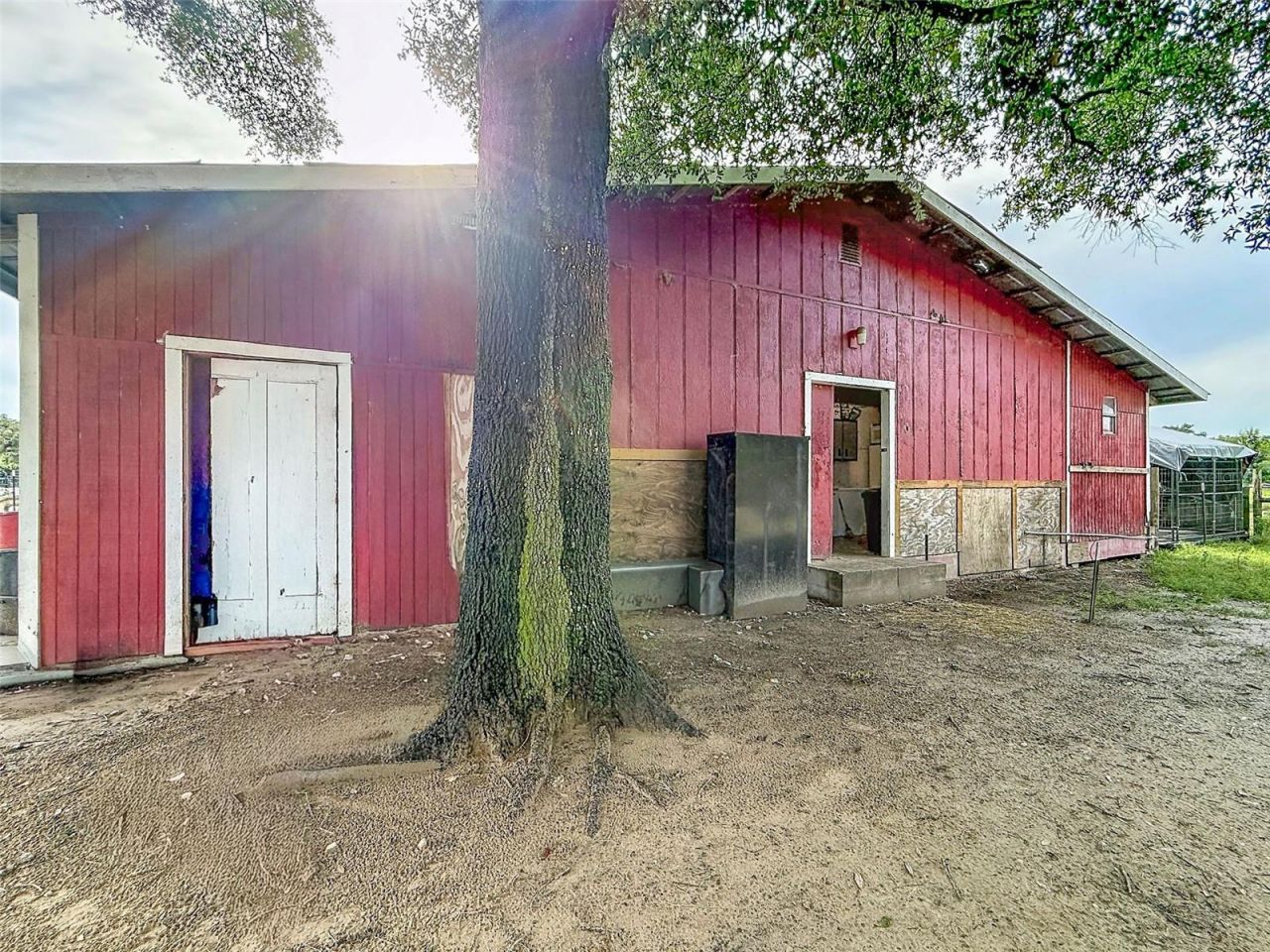 16736 Powerline Road, Dade City, FL 33523 Photo