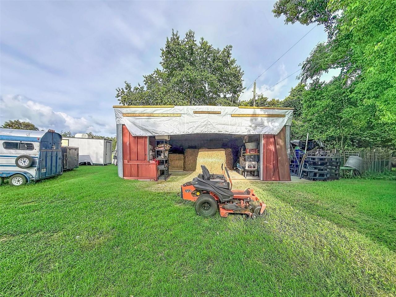 16736 Powerline Road, Dade City, FL 33523 Photo