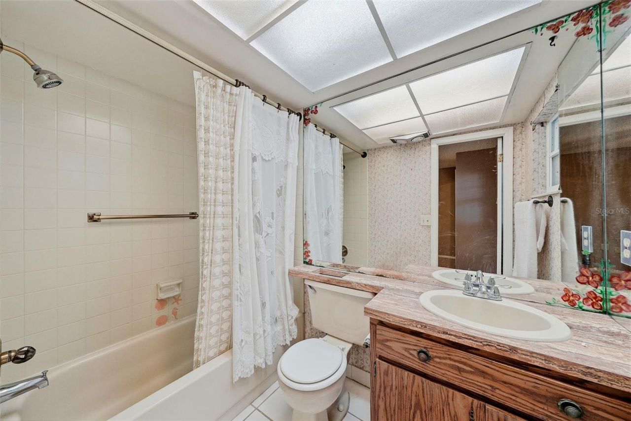 6800 20th Avenue N, Unit 505, Saint Petersburg, FL 33710 Photo