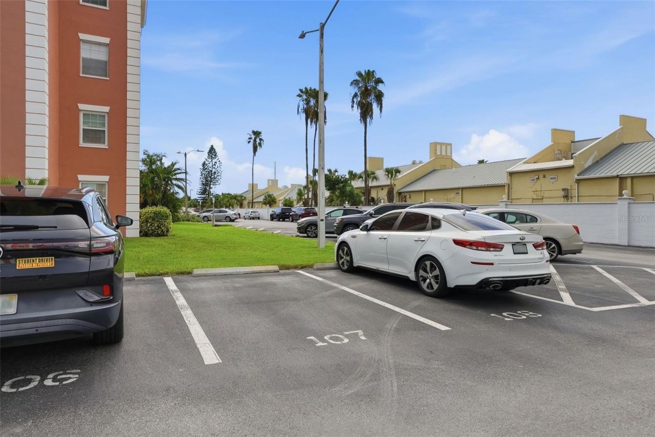 6800 20th Avenue N, Unit 505, Saint Petersburg, FL 33710 Photo