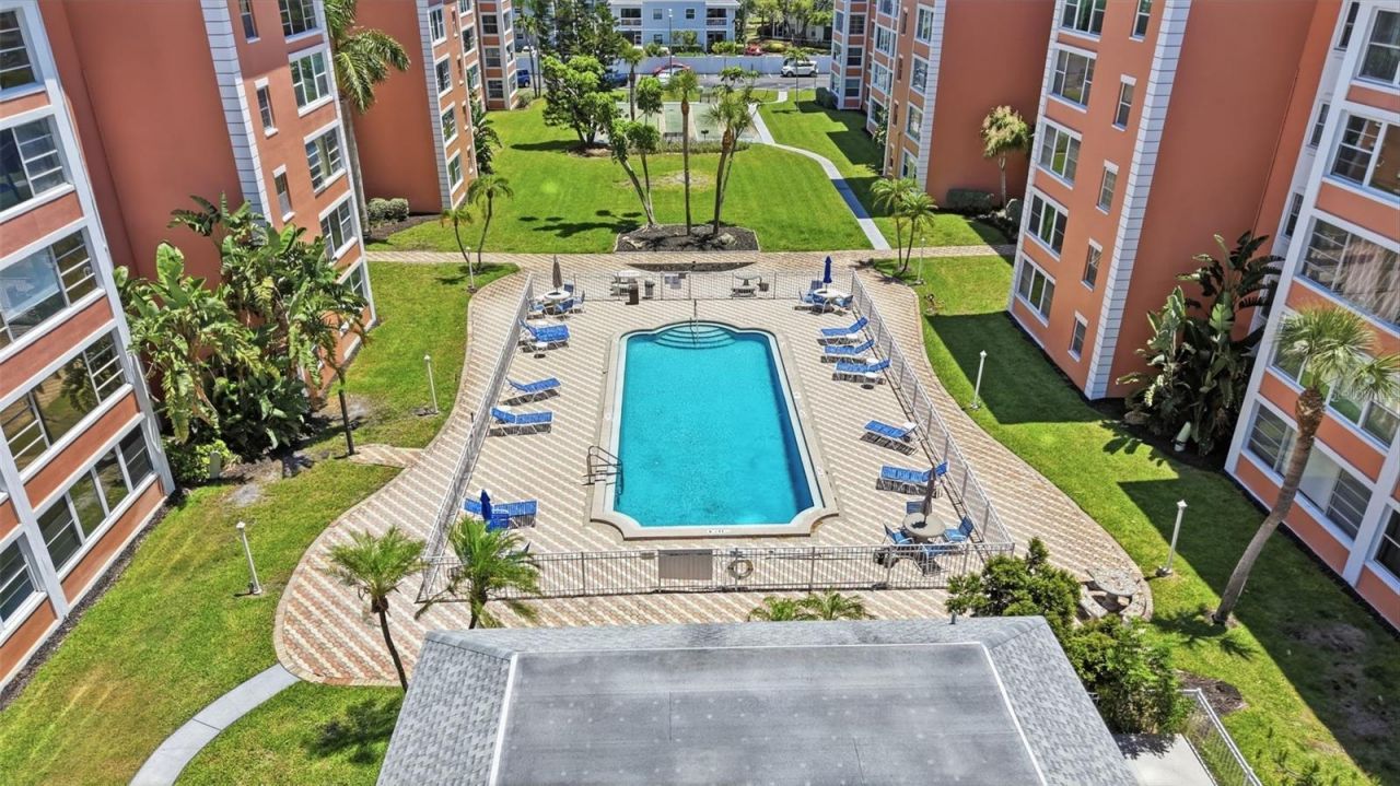 6800 20th Avenue N, Unit 505, Saint Petersburg, FL 33710 Photo