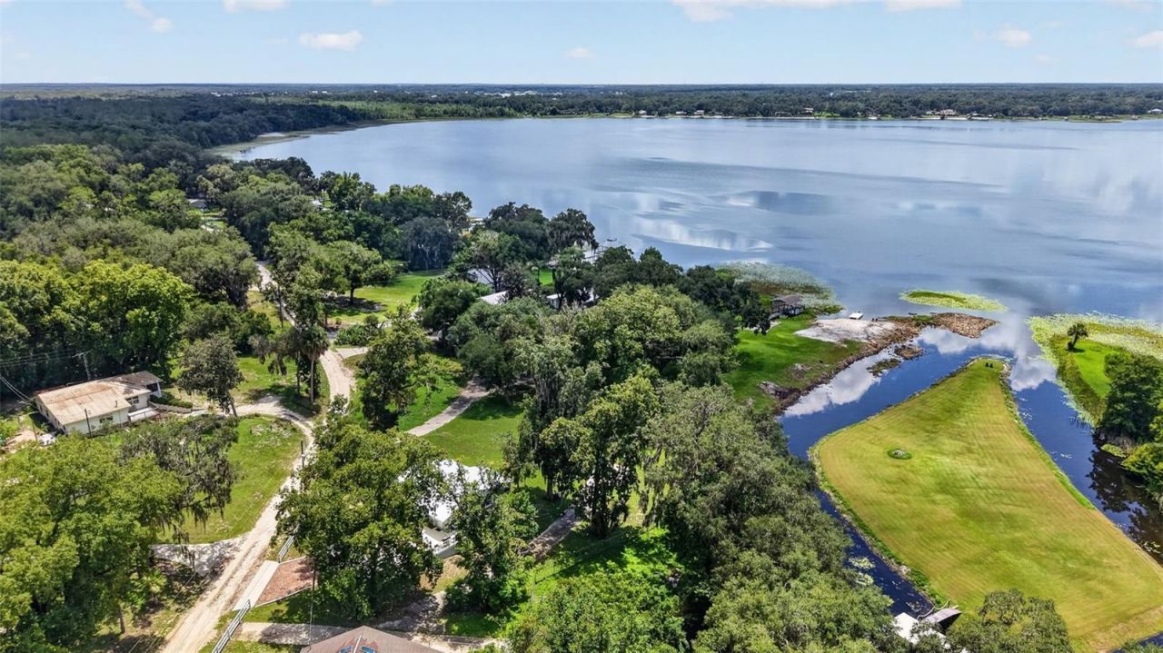13462 SE 108th Court Road, Ocklawaha, FL 32179 Photo