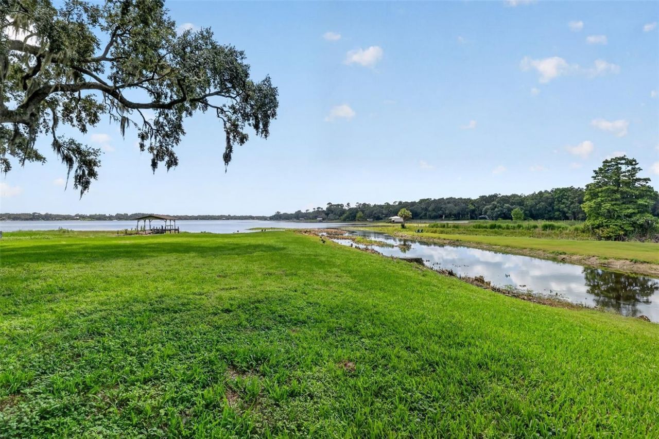 13462 SE 108th Court Road, Ocklawaha, FL 32179 Photo