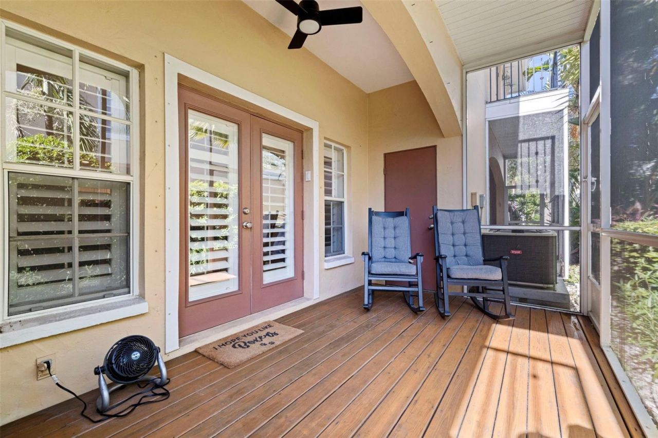 123 Valencia Circle , Saint Petersburg, FL 33716 Photo