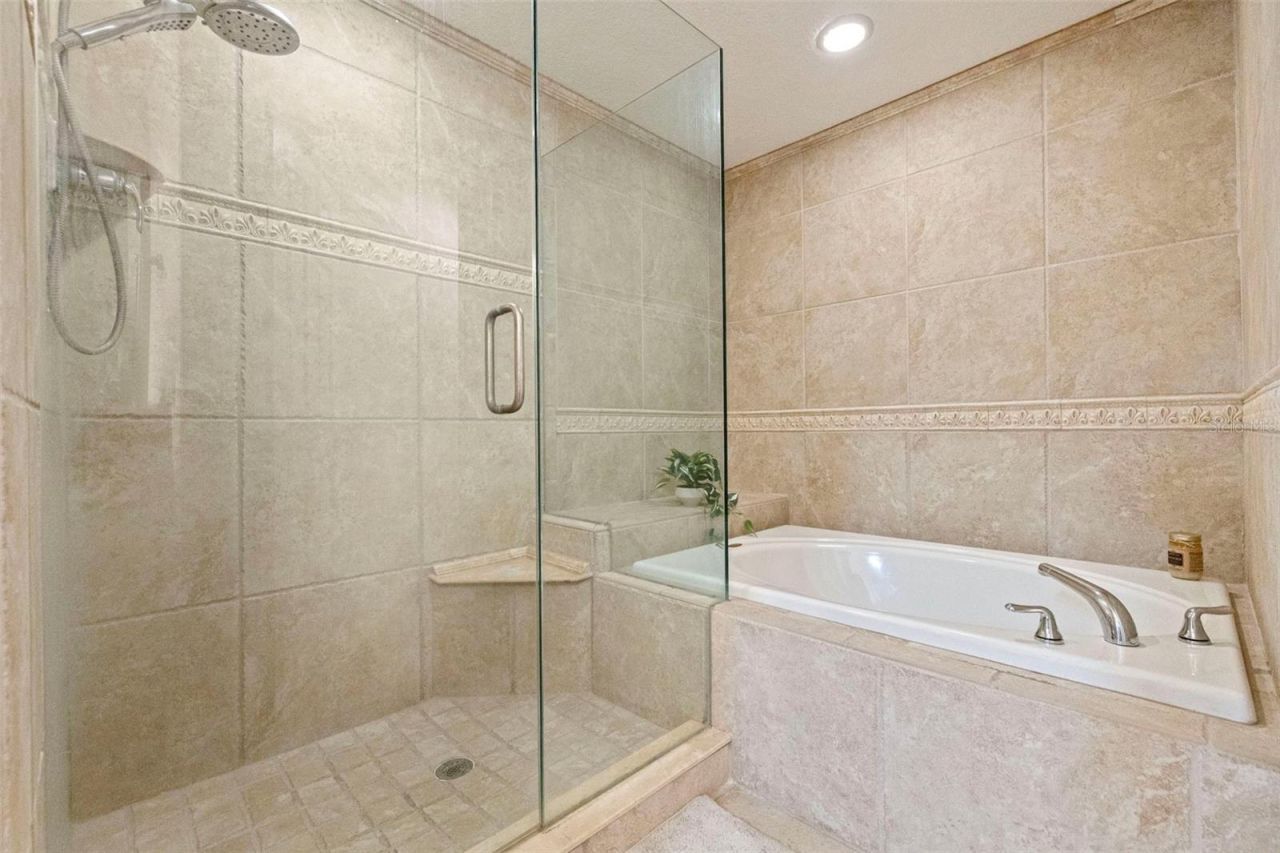 123 Valencia Circle , Saint Petersburg, FL 33716 Photo