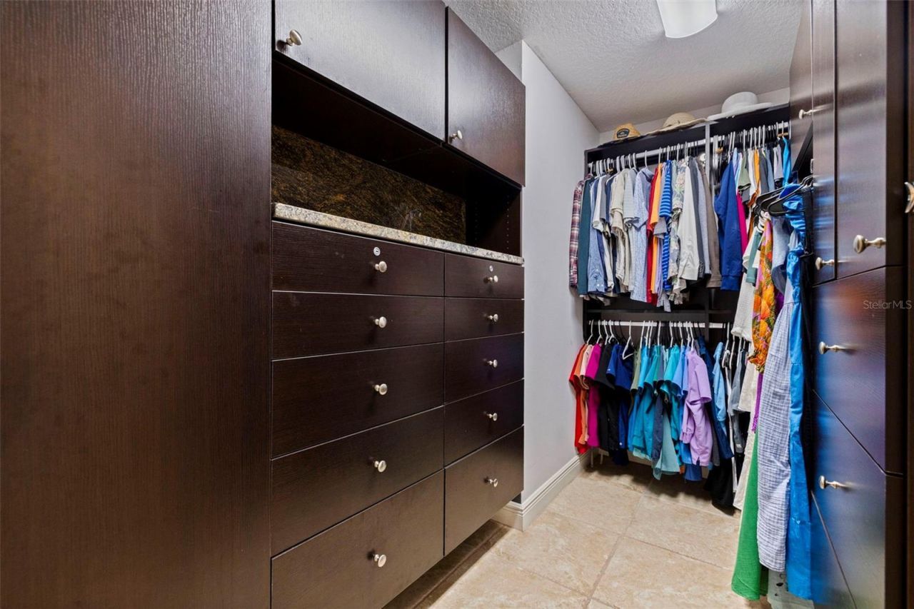 123 Valencia Circle , Saint Petersburg, FL 33716 Photo