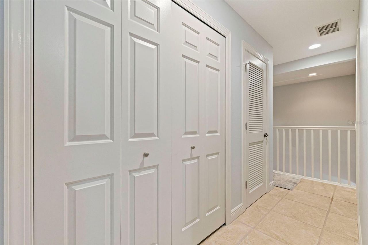 123 Valencia Circle , Saint Petersburg, FL 33716 Photo