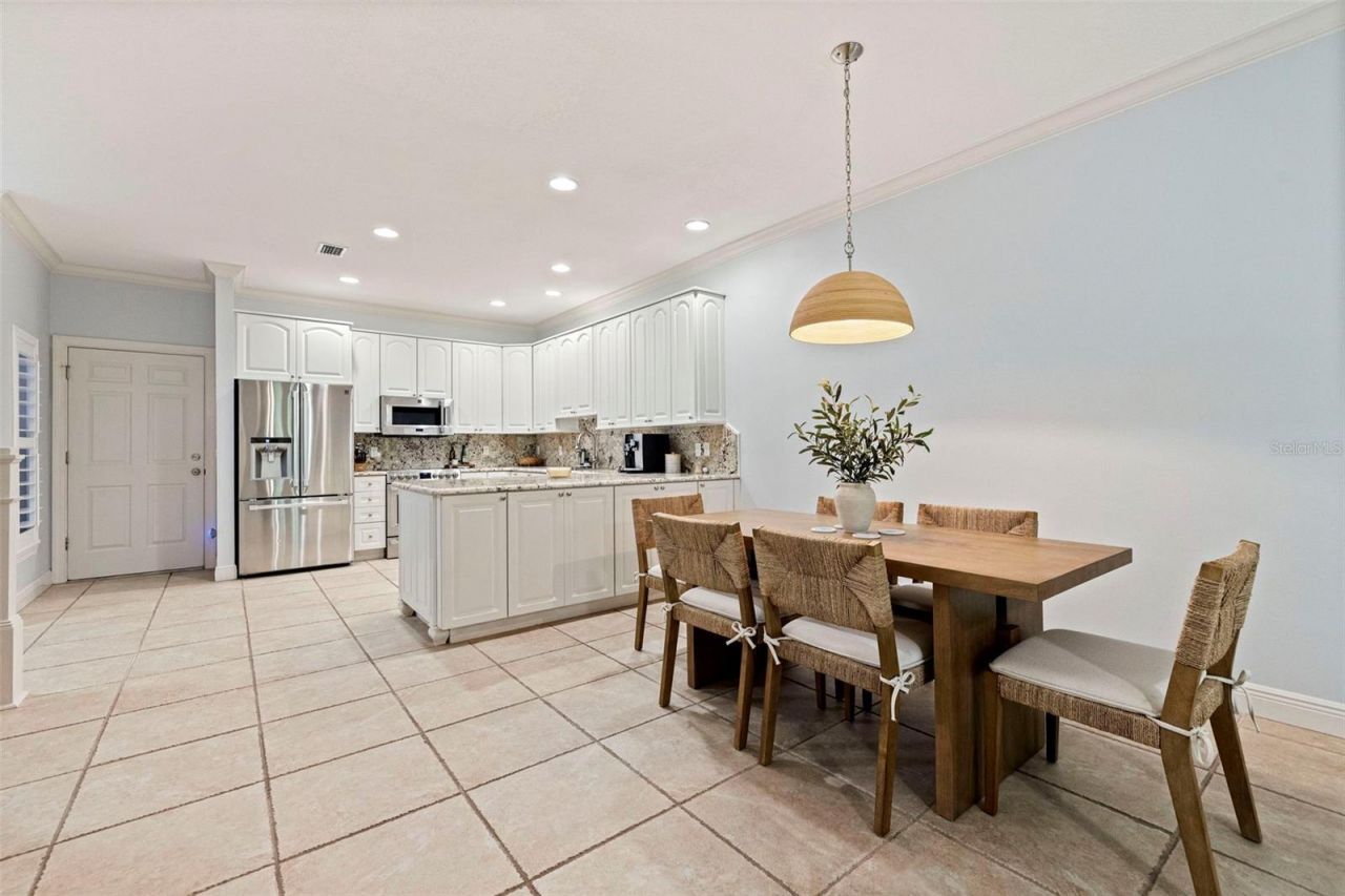 123 Valencia Circle , Saint Petersburg, FL 33716 Photo