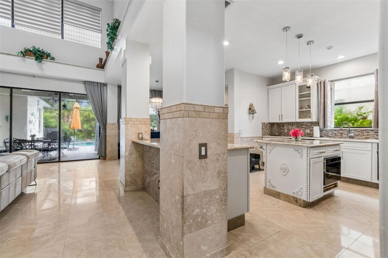 15630 N Himes Avenue, Tampa, FL 33618 Photo