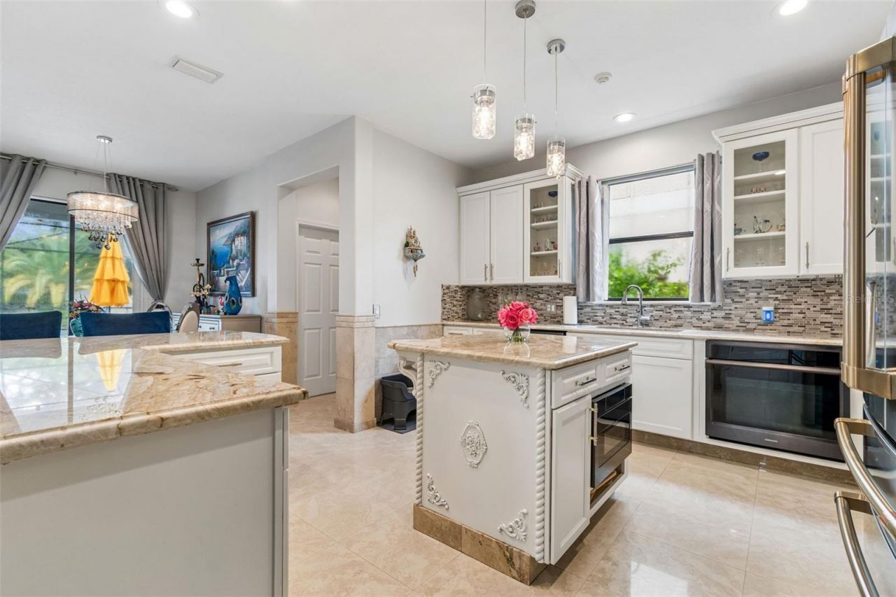 15630 N Himes Avenue, Tampa, FL 33618 Photo
