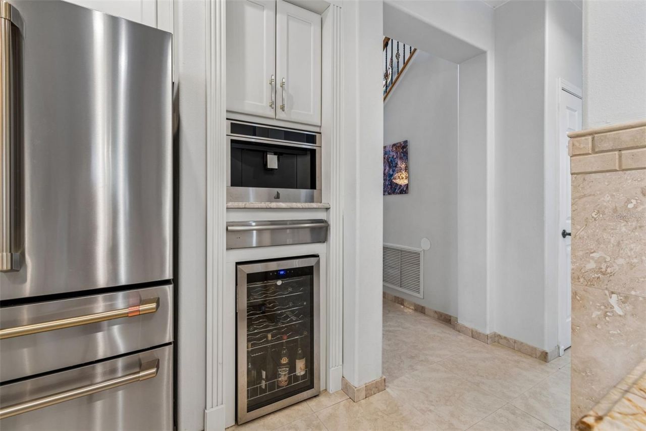 15630 N Himes Avenue, Tampa, FL 33618 Photo