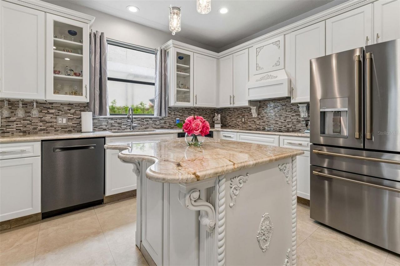 15630 N Himes Avenue, Tampa, FL 33618 Photo