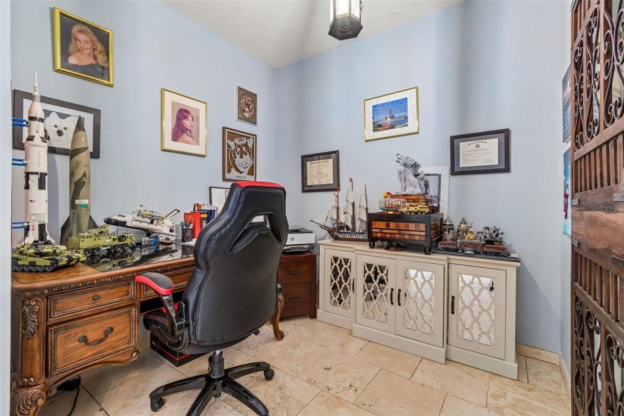 15630 N Himes Avenue, Tampa, FL 33618 Photo