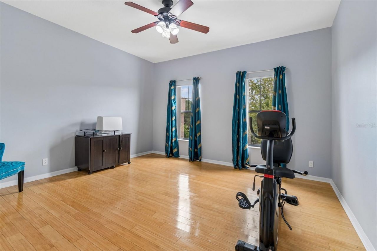 15630 N Himes Avenue, Tampa, FL 33618 Photo