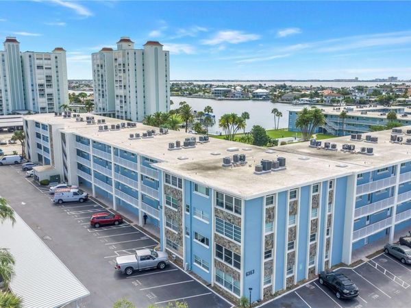 300 64TH AVENUE , Unit 117, ST PETE BEACH, FL 33706