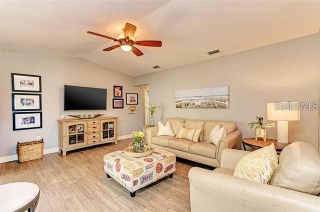 6706 22nd Avenue W, Bradenton, FL 34209 Photo