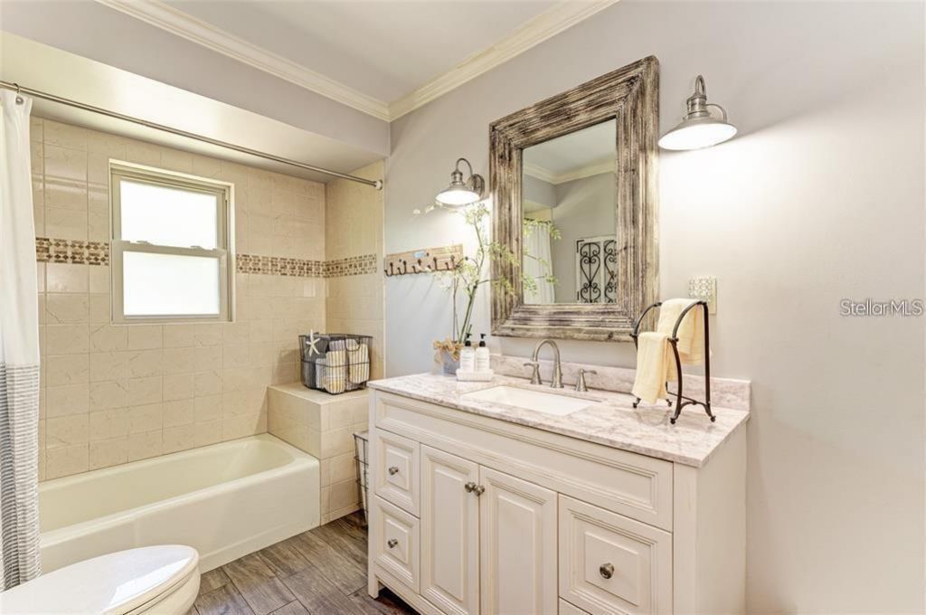 6706 22nd Avenue W, Bradenton, FL 34209 Photo