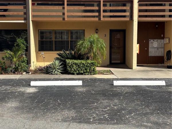 9 QUAILS RUN BOULEVARD , Unit 3, ENGLEWOOD, FL 34223