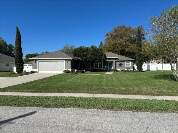 417 ANDERSON DRIVE , TAVARES, FL 32778