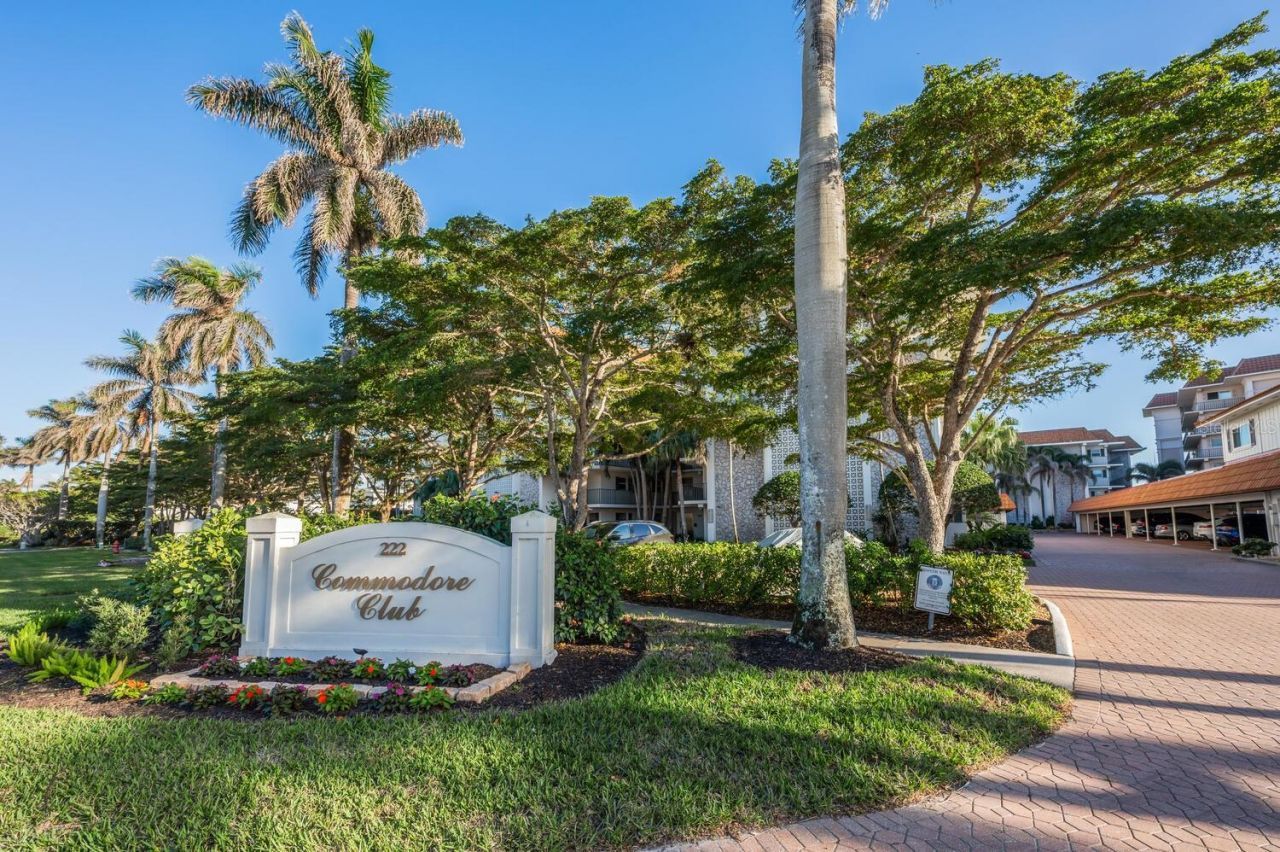 222 Harbour Drive , Unit 114, Naples, FL 34103 Photo