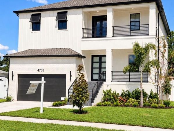 4705 W KNIGHTS AVENUE, TAMPA, FL 33611