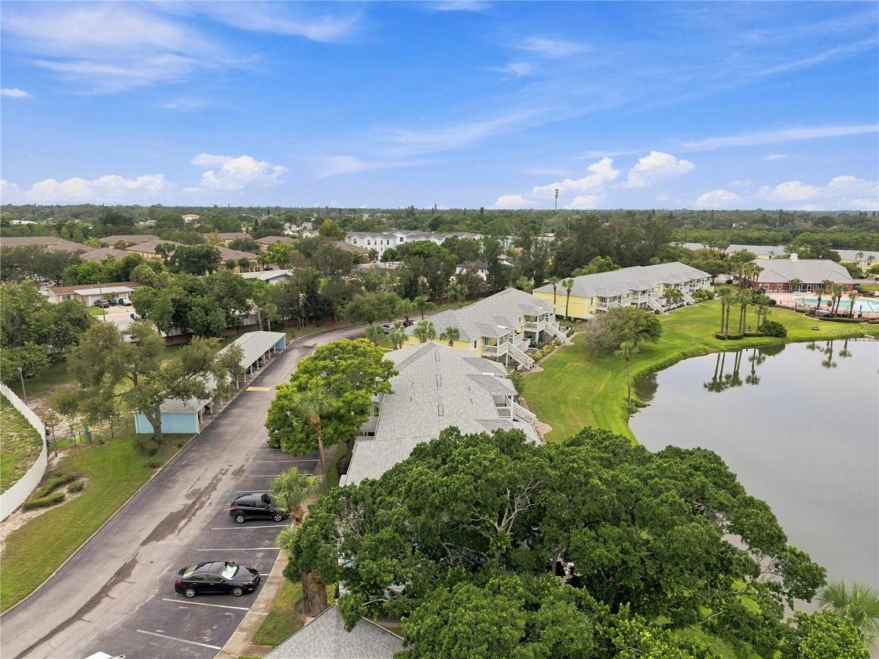 151 Seahorse Drive Se, Unit B, Saint Petersburg, FL 33705 Photo
