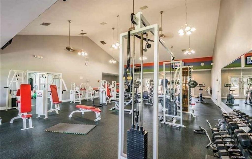 151 Seahorse Drive Se, Unit B, Saint Petersburg, FL 33705 Photo