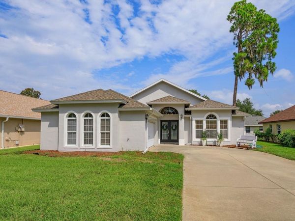 931 VINDALE ROAD , TAVARES, FL 32778