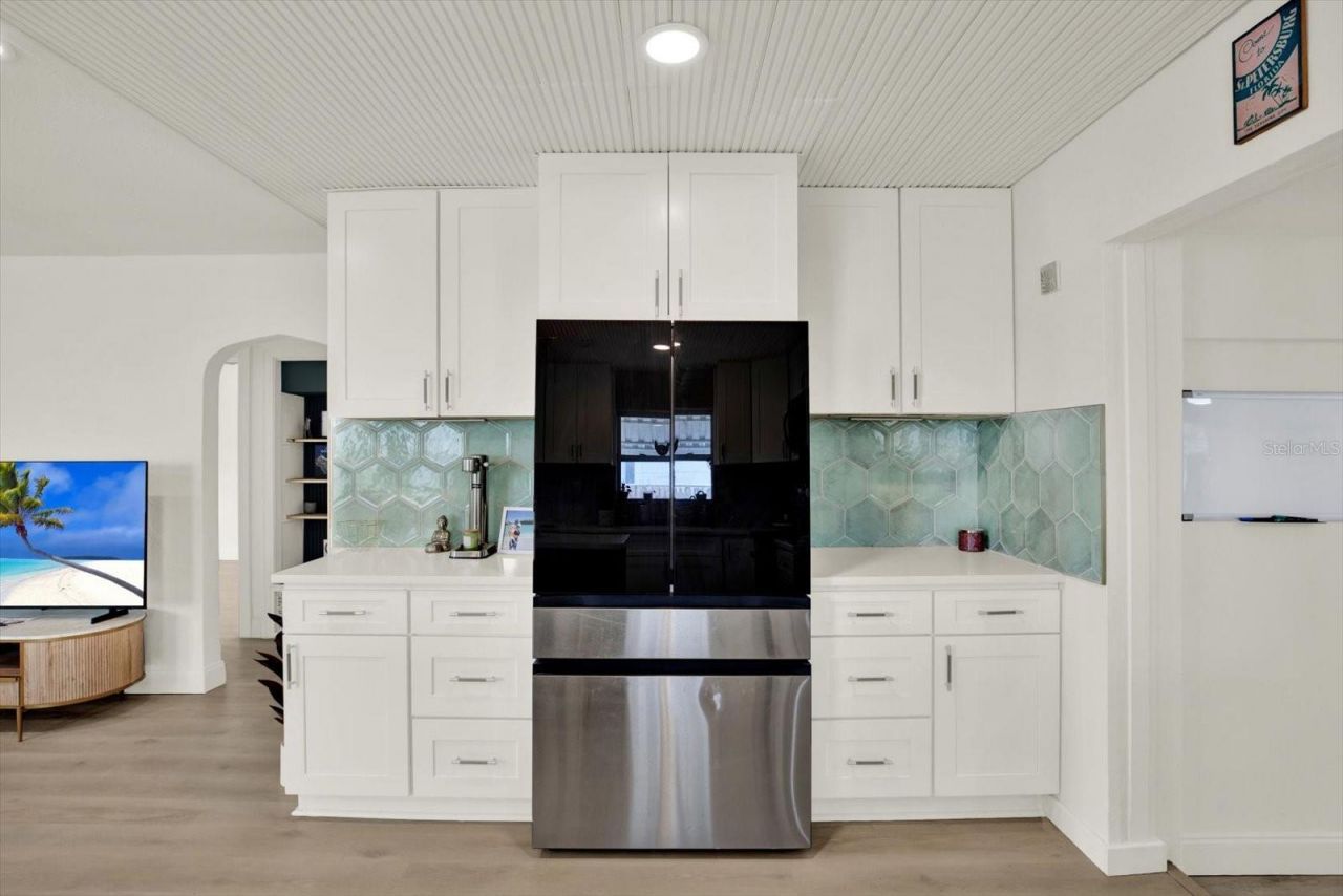 4828 6th Avenue S, Saint Petersburg, FL 33711 Photo