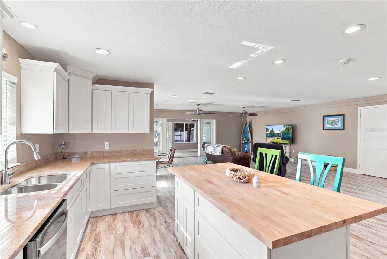 1791 NW 21st Court , Crystal River, FL 34428 Photo