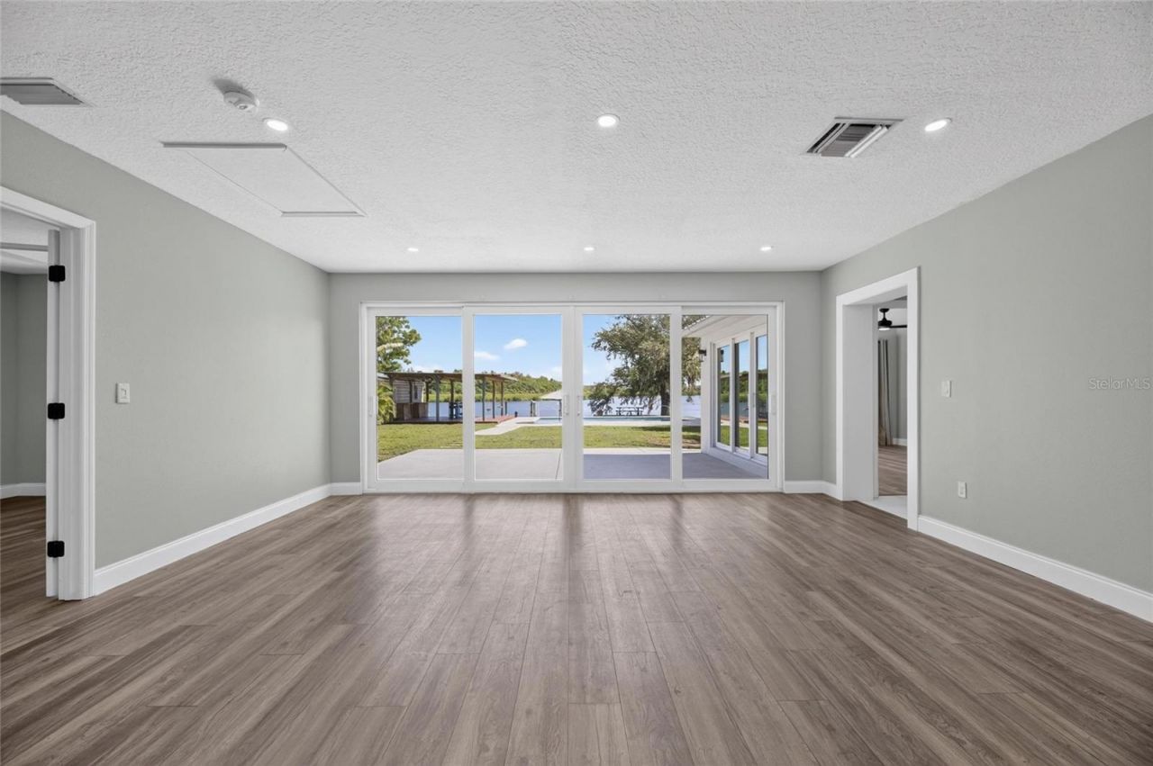 6712 Myrna Drive, Tampa, FL 33619 Photo