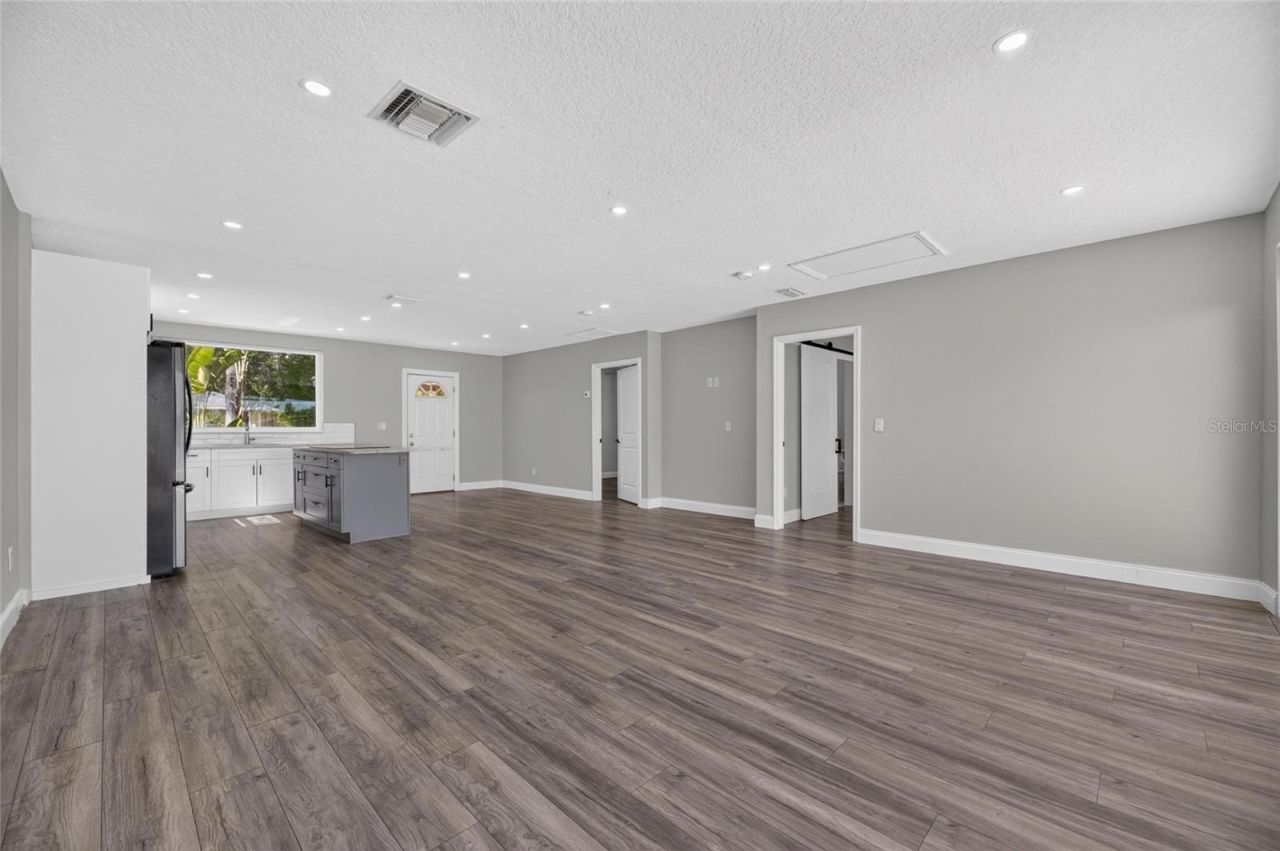 6712 Myrna Drive, Tampa, FL 33619 Photo